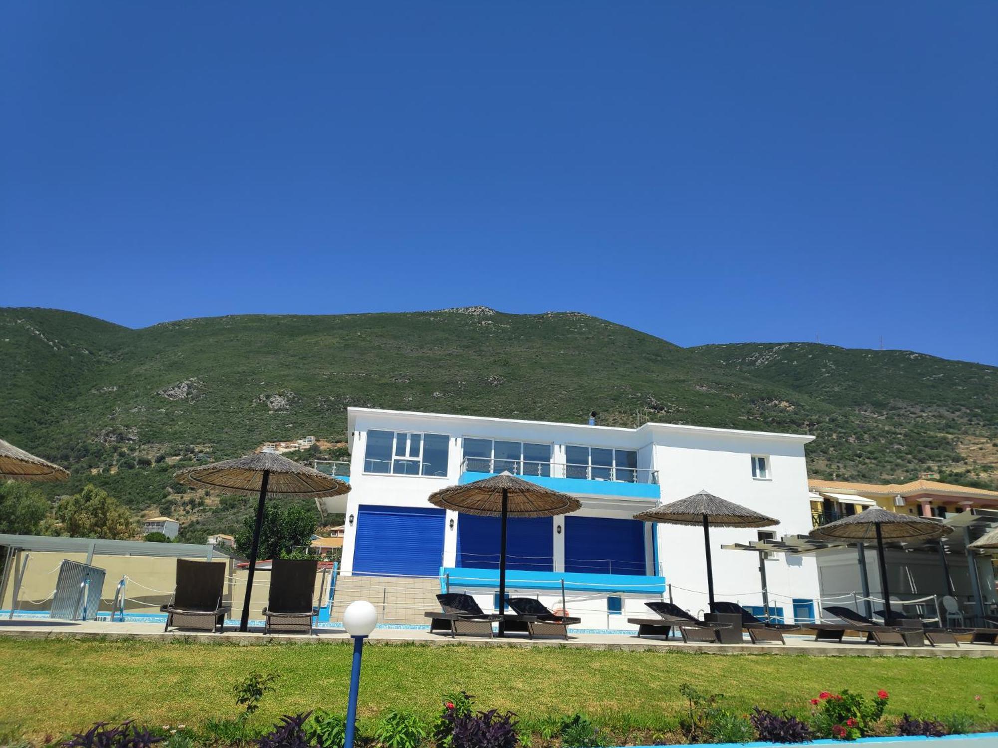 Surf Hotel فاسيليكي الغرفة الصورة