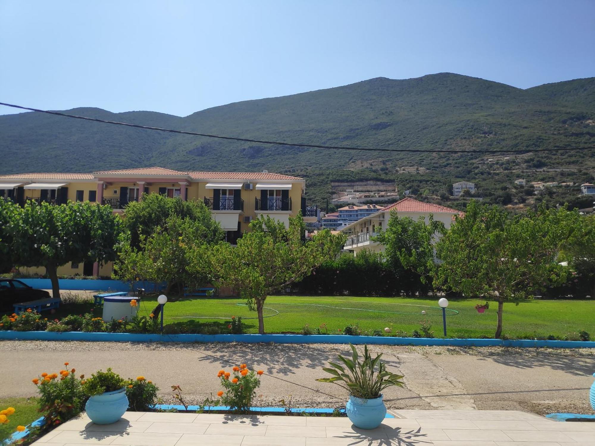 Surf Hotel فاسيليكي الغرفة الصورة