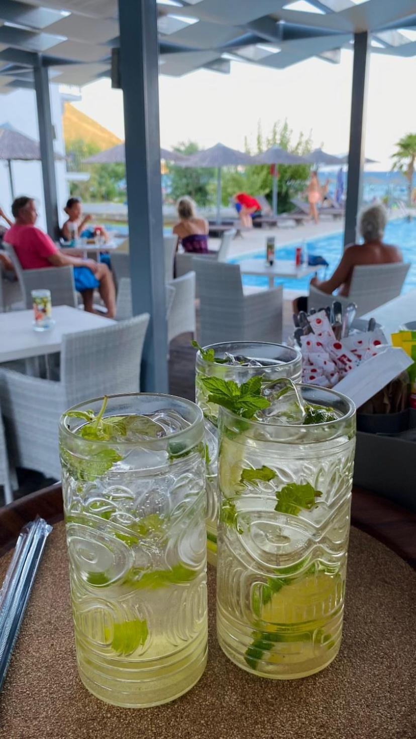 Surf Hotel فاسيليكي المظهر الخارجي الصورة